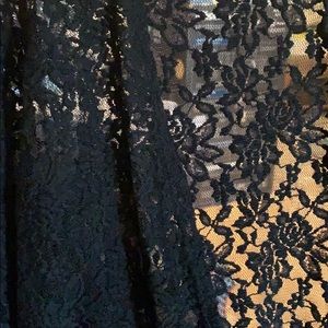 Lularoe black lace Lindsay